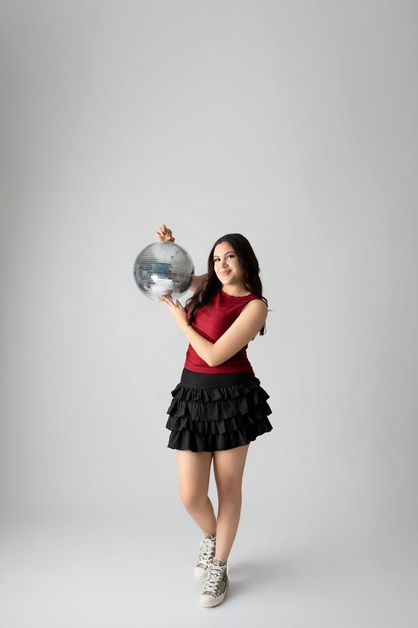 Valeria 01